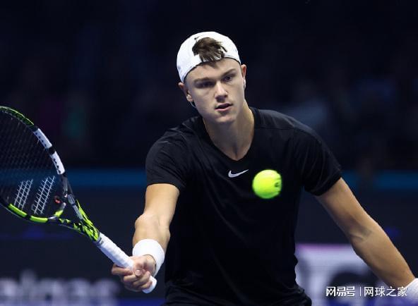 加盟巴萨 加盟巴萨