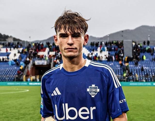 引发了球迷 引发了球迷