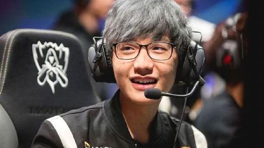月初守护 月初守护